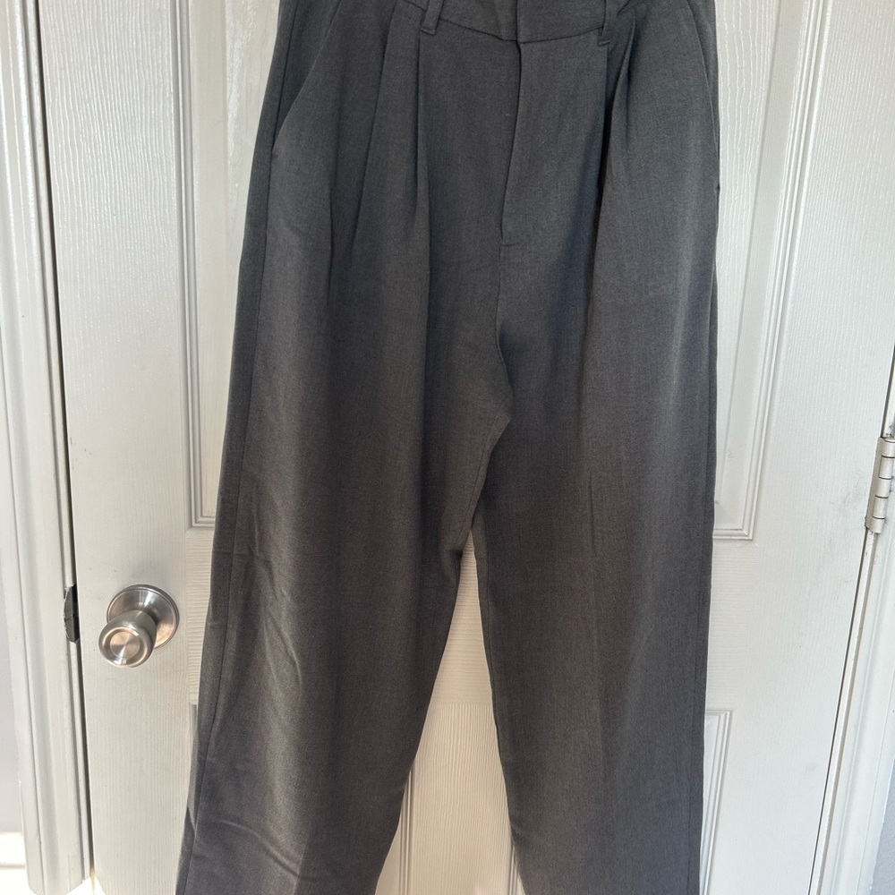 Women’s Classic Gray Pants